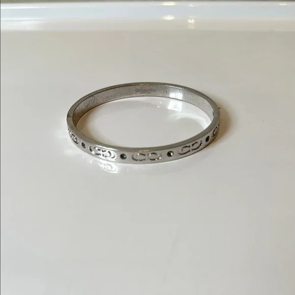 Coach Kissing C Hinged Silver with Green Crystals Bracelet - Picture 2 of 11